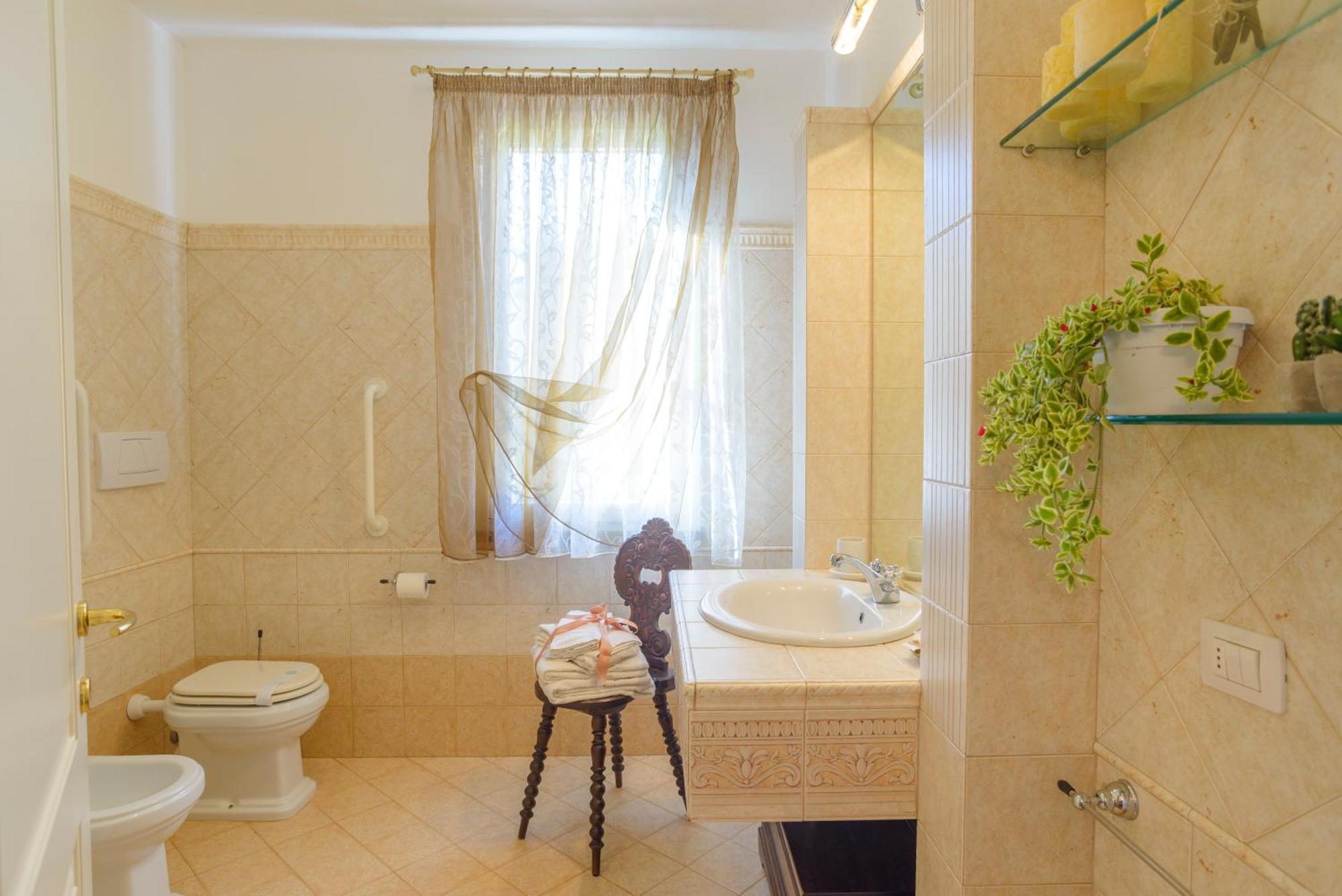Casaserena San Vincenzo Luaran gambar